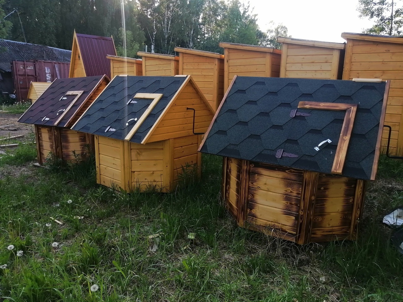 Изготовление, продажа и доставка с установкой надколодезных домиков в Дмитровском районе